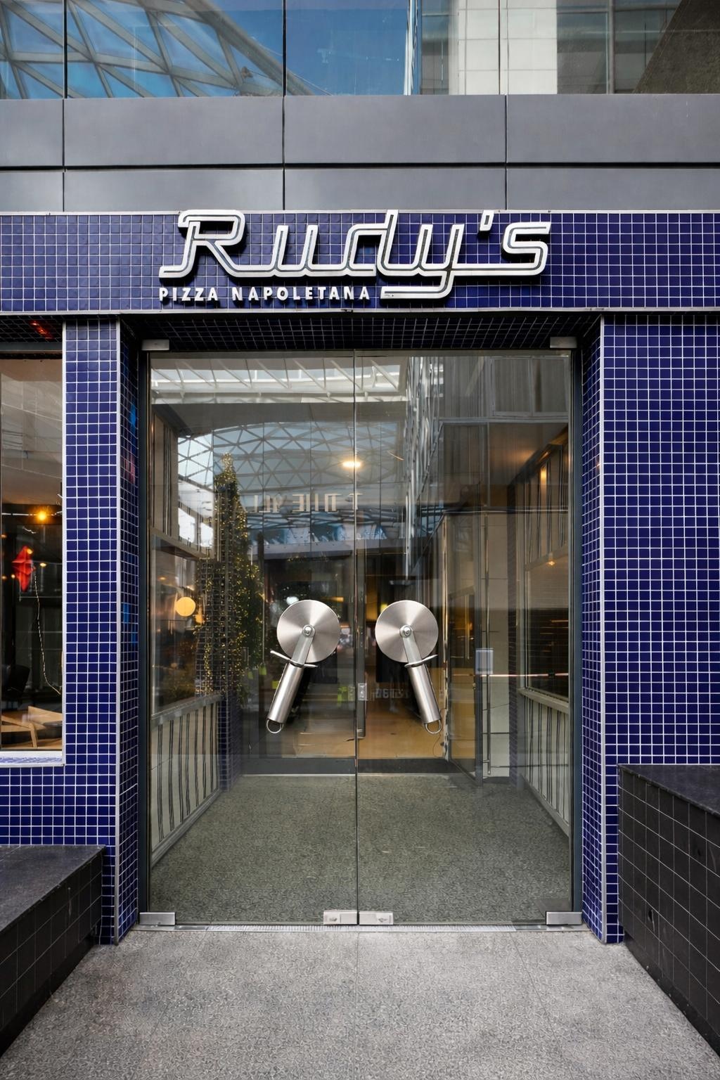 Aluminium shop front with glazed entrance doors installed at commercial premises